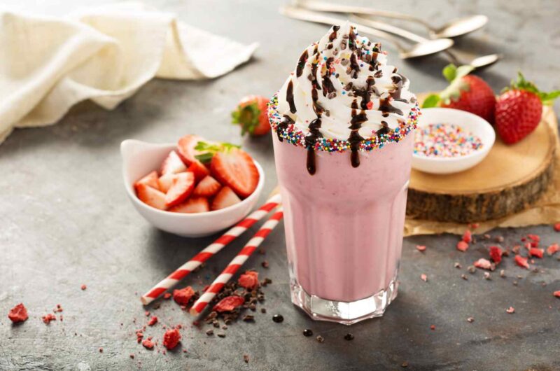 Strawberry and Chocolate Ice Cream Shake Recipe